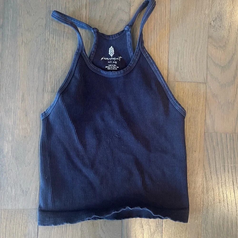 FP Movement M/L Happiness Runs Crop Tank - Picture 2 of 6